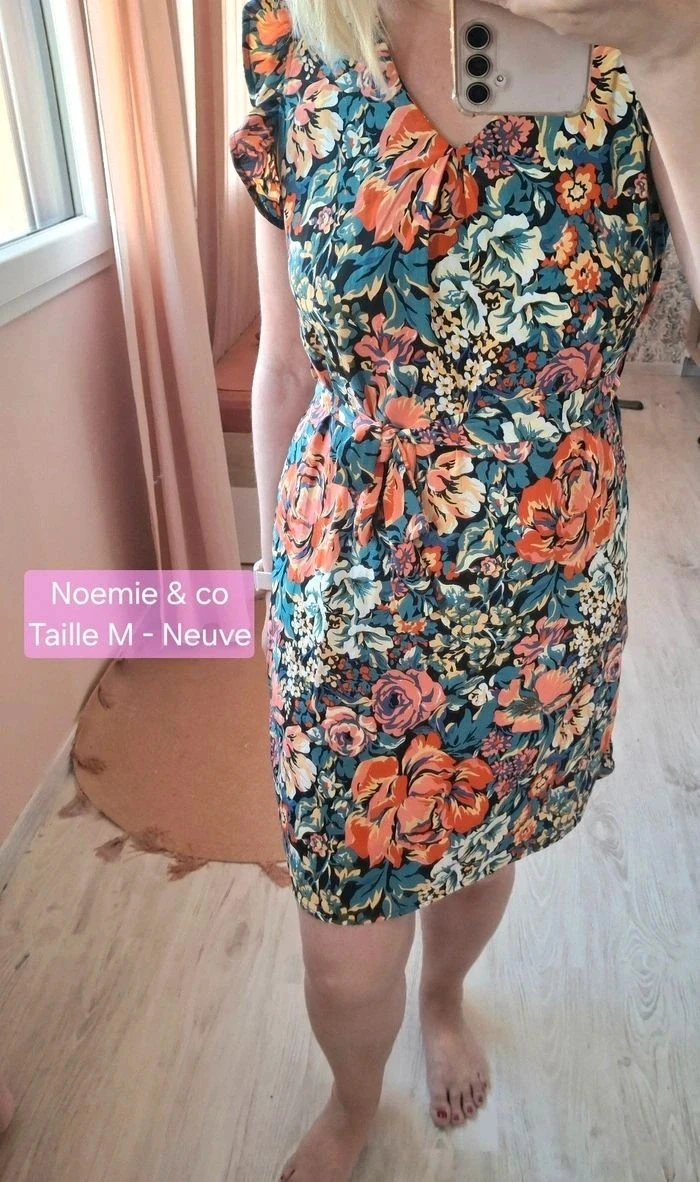 🌸 Magnifique robe femme fleurie multicolore Noémie & Co Taille M - NEUVE